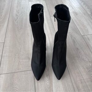 Nelly Sleek Black Heeled Boots EU 38 US 7.5